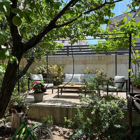 Apartments Curnic Jesenice (Split-Dalmatia) Exterior foto