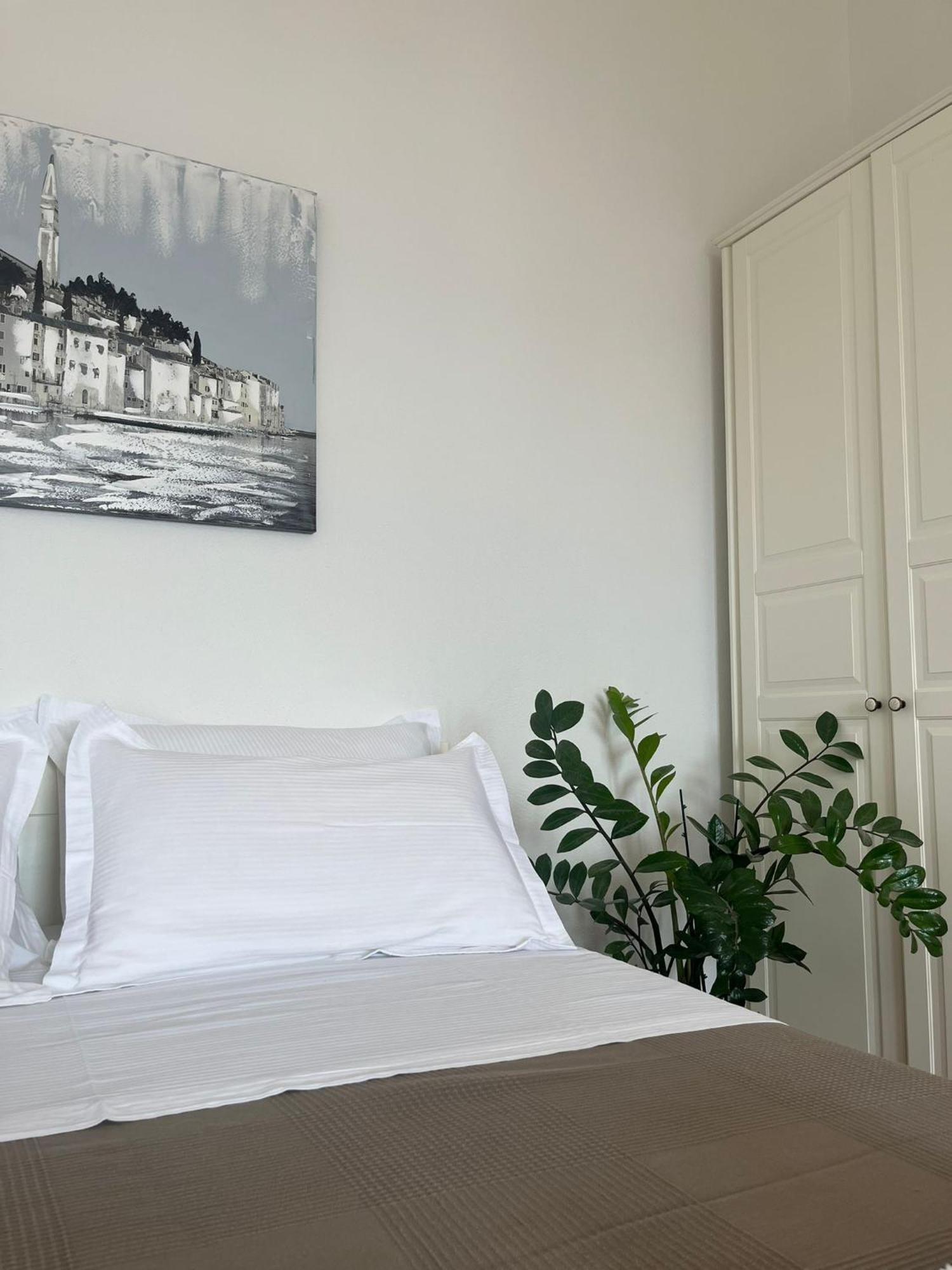 Apartments Curnic Jesenice (Split-Dalmatia) Exterior foto